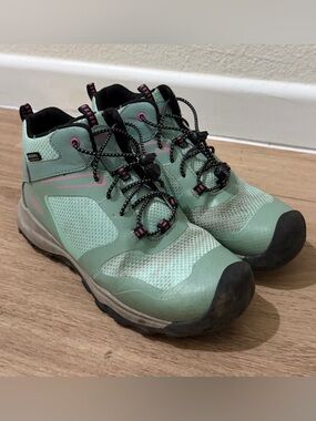 Keen Unisex Children’s Wanduro Mid Waterproof Hiking Boots size US 3